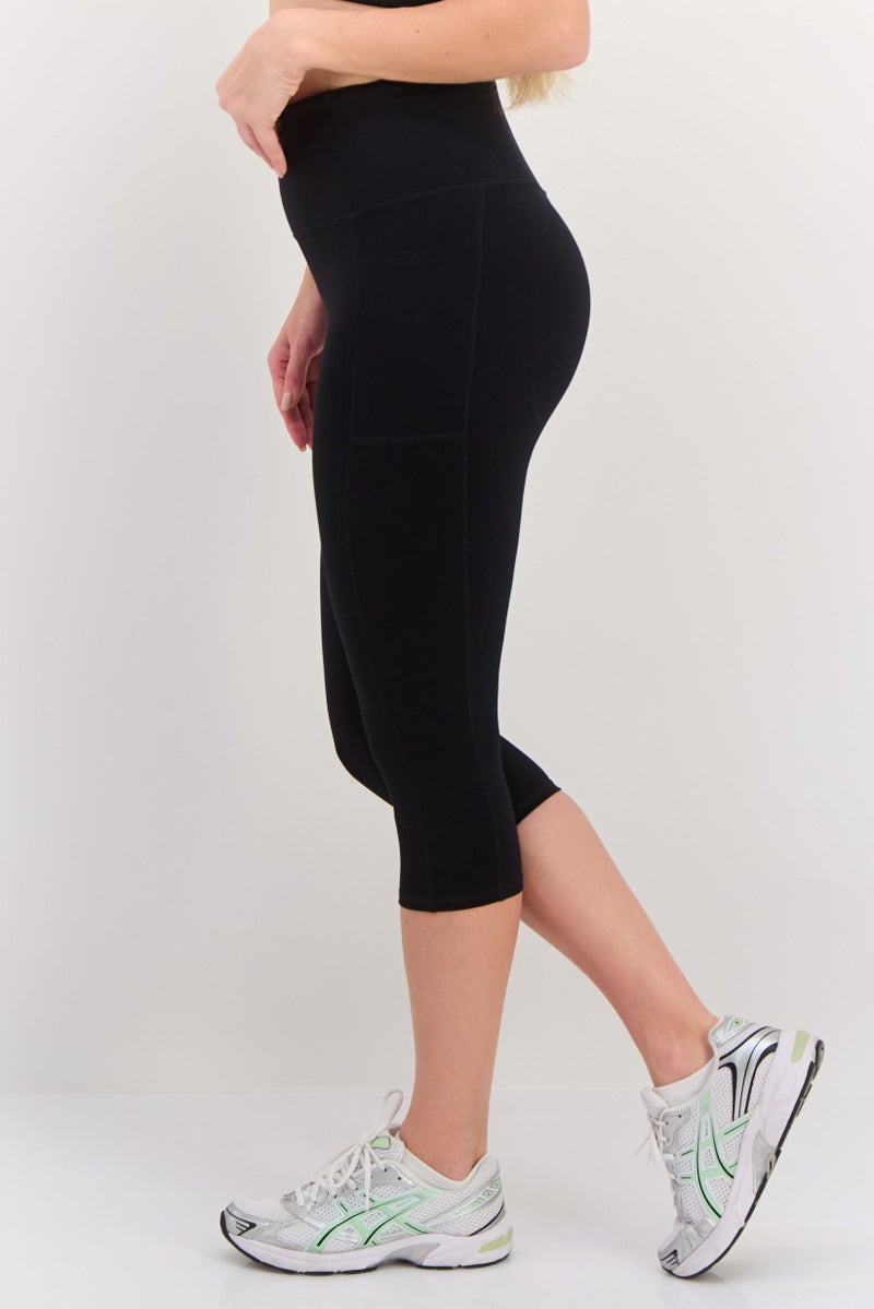 SKECHERS سراويل كابري رياضية للنساء، سوداء - Image 3