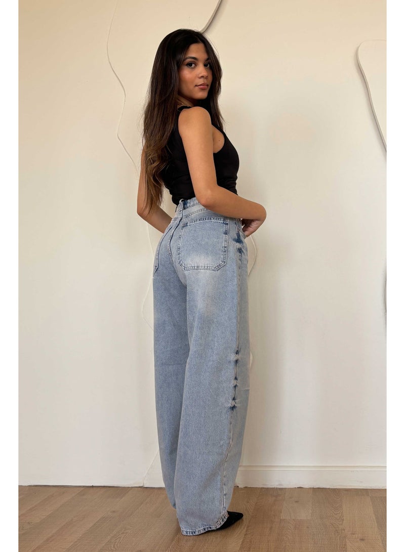 CIZARO Barrel - Flex Waist Ice Vintage Blue Jeans  - Image 3