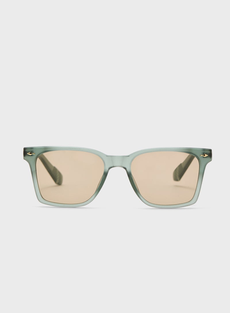 ELLA Polarized Wayfarer Sunglasses  - Image 2