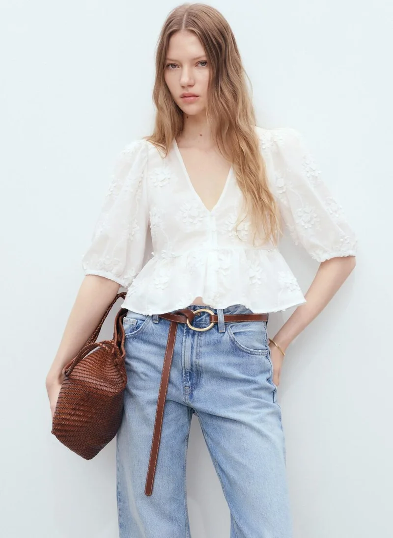 مانجو Cotton blouse with floral embroidery