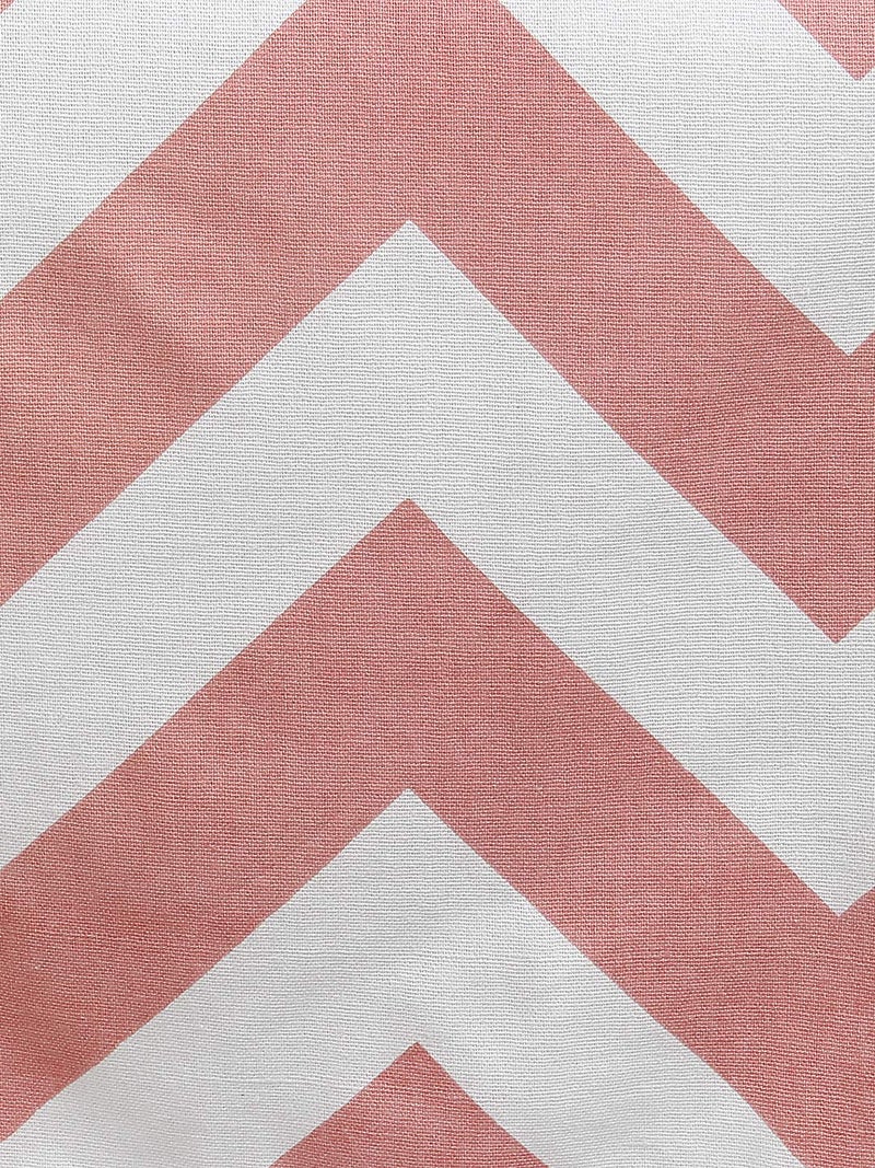 Dekor World 1 Piece Cotton Chevron Printed Table Runner (Pink, 4 Seater Table Runner- 33x120cm or 13x48 Inch)-for Dining & Center Table - Image 4
