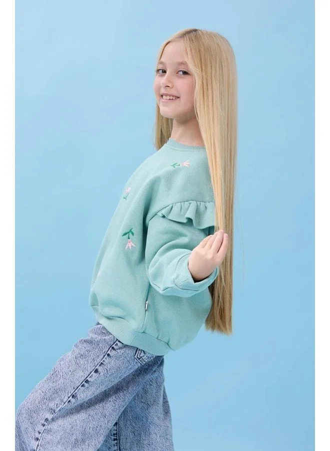 Perendi Girl's Ruffle Detailed Flower Embroidered Shawl Oversized Sweatshirt - Çağla.