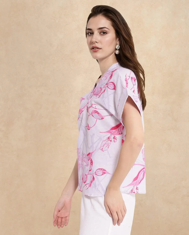 Rareism Women's Abstract Print V-Neck Top