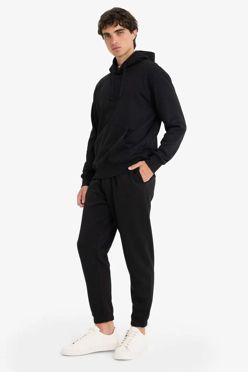 ديفاكتو Regular Fit Tie Waist Jogger Sweatpants
