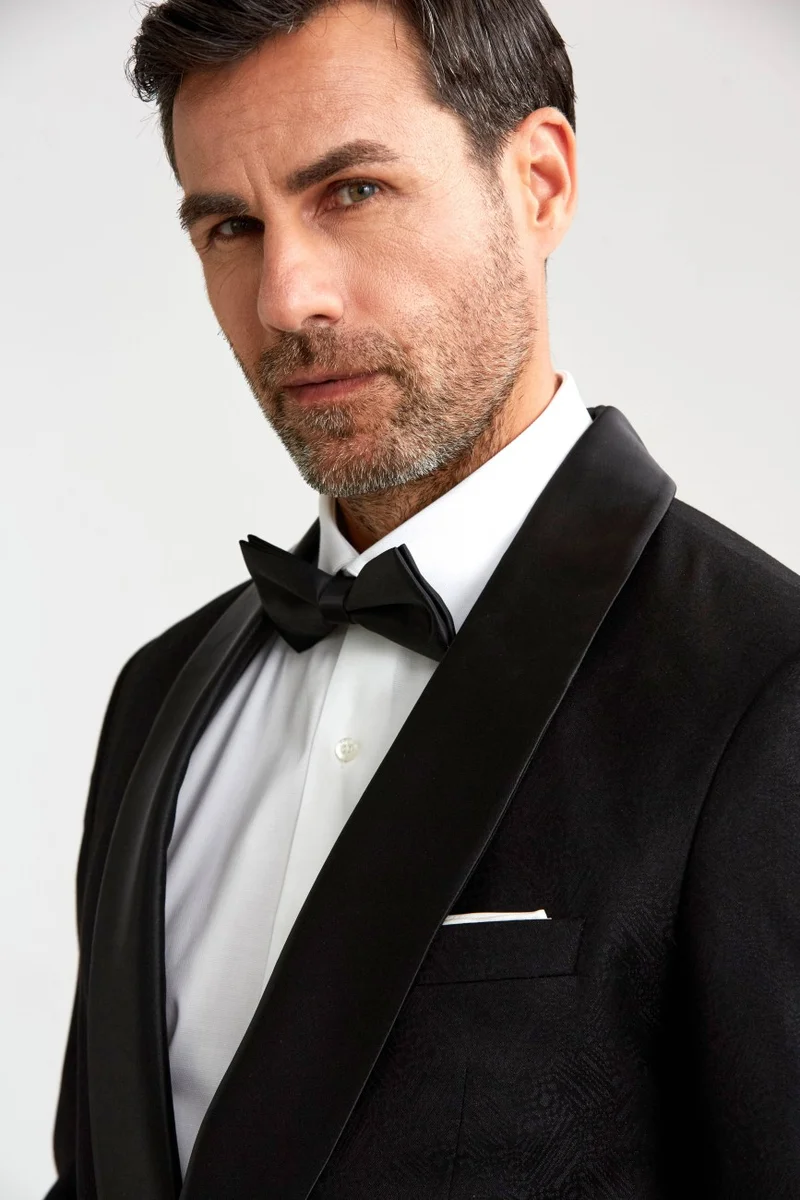 Bisse Shawl Collar Double Slit Slim Fit Tuxedo Black SM23Y22200_D99