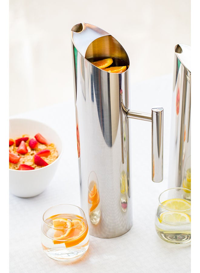 Restaurantware Met Lux 67 Ounce Modern Water Pitcher, 1 Dent-Resistant Metal Drink Pitcher - With Ice Guard, Built-In Handle, Polished Stainless Steel Water Serving Pitcher, For Water Or Iced Tea, - Image 4