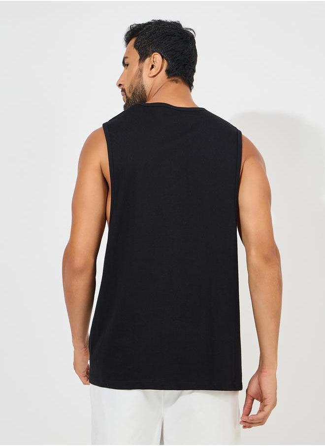 Minimal Print Drop Armhole Cotton Tank - pzsku/Z3EFB839465D74AE8FACBZ/45/_/1720784750/cf038b28-4ff6-4808-8acb-3994a5c572cd