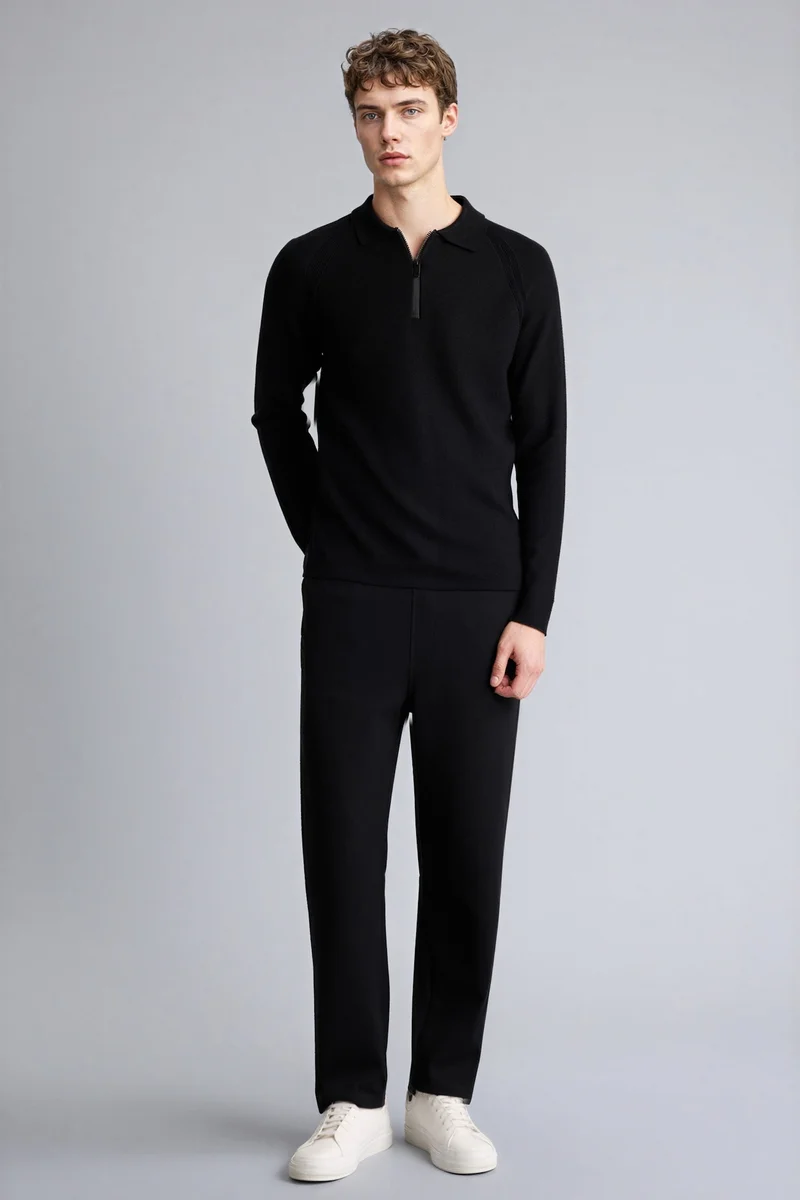 Relax Fit Elastic Waist Sweatpants