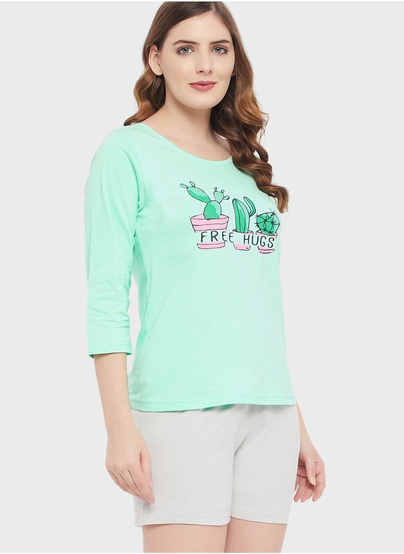 Clovia Round Neck Graphic Top & Pyjama Shorts Set - Image 3
