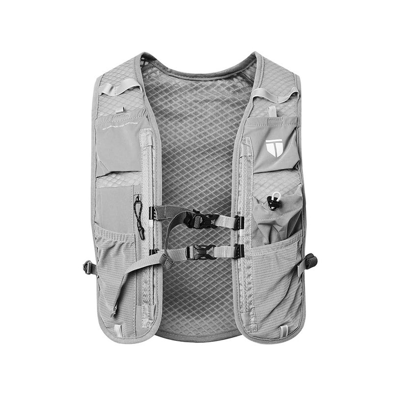 TEGO سترة ترطيب بايسر تريل | حقيبة ترطيب للجري والمشي | سترة جري قابلة للتعديل مع تخزين، حقيبة خزان ومفاصيل عاكسة | متوافقة مع زجاجات الماء اللينة و2 لتر من المثانة (رمادي) - Image 1