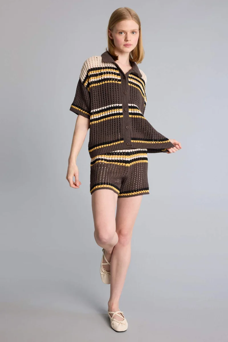 ديفاكتو Regular Fit Polo Collar Knitwear Cardigan