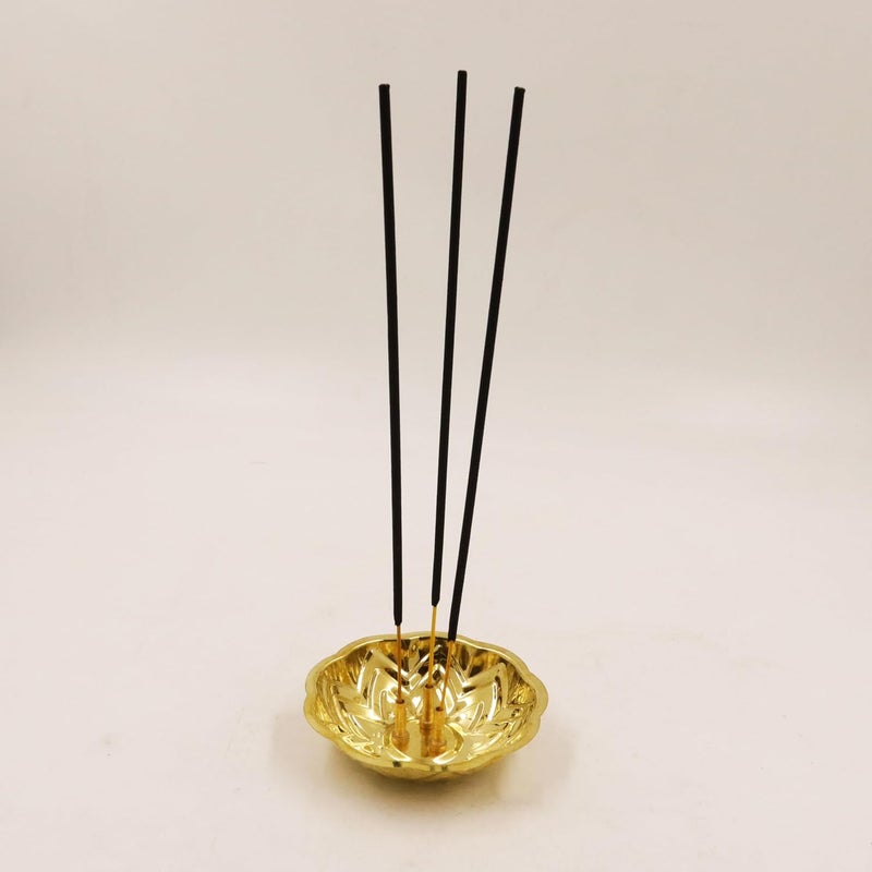 Putrika Brass Incense Stick Holder Bowl Burner with Ash Catcher AgarbattiBatti Stand DhupDhoop Best for PujaPooja Width 35inchWeight 25gmZigzag Agarbatti Bowl Small