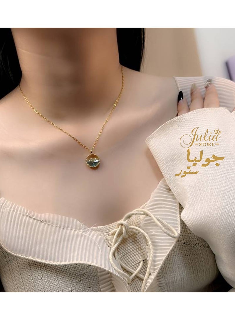 جوليا ستور قلادة على شكل حوت من الفولاذ المقاوم للصدأ مطلية بالذهب 18 قيراط - Image 2