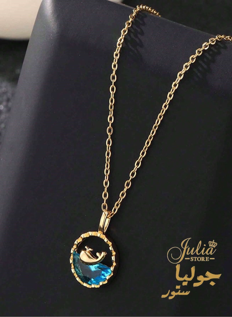 جوليا ستور قلادة على شكل حوت من الفولاذ المقاوم للصدأ مطلية بالذهب 18 قيراط - Image 3