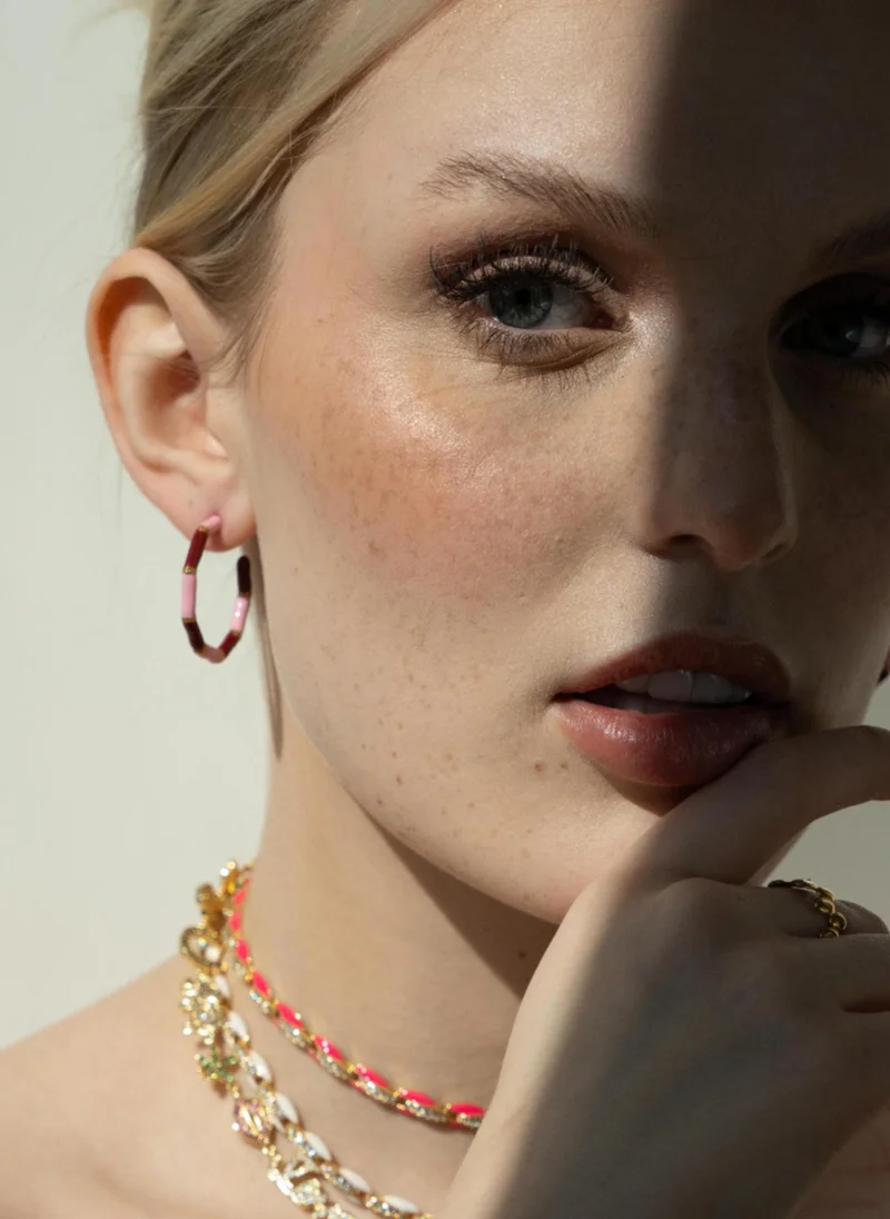 AMIE Dubai Red KIRA enamel hoops earrings red & pink for Women | Best Price UAE