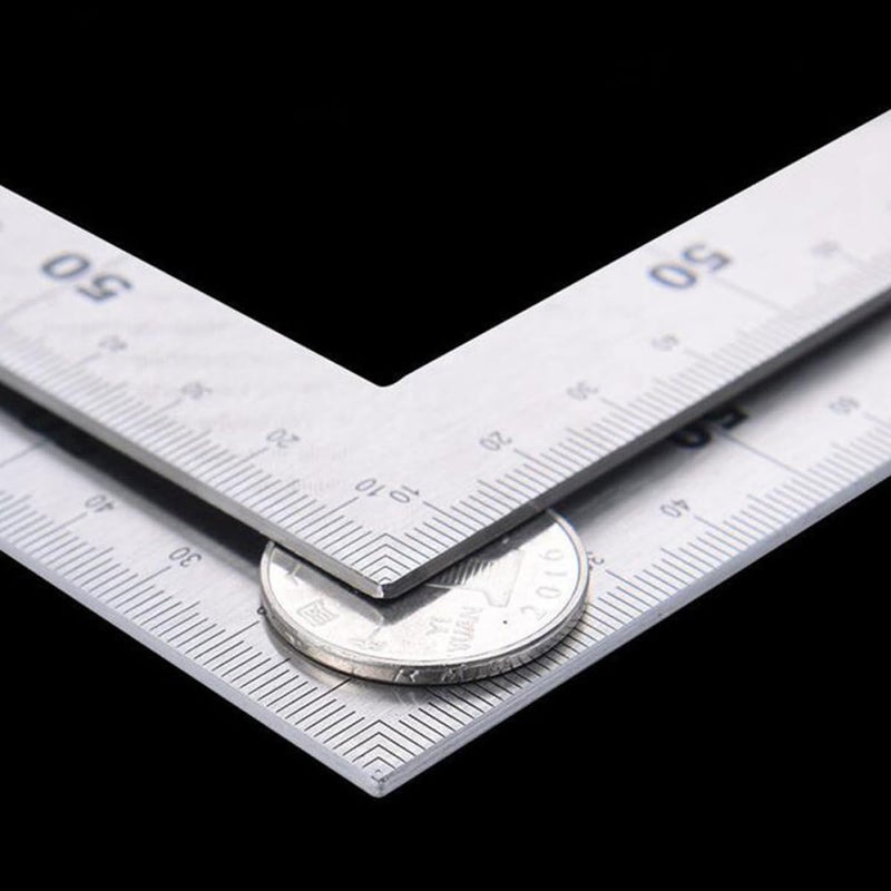 L-Square Stainless Steel Carpenter's Ruler 90° Thickened Right Angle Measuring Tool 15x30cm for Woodworking and Construction Layout - Image 3