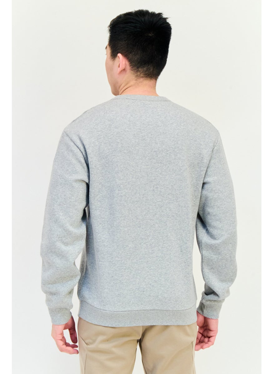 Reebok Men Sportswear Fit Long Sleeve Outdoor Sweatshirt, Grey  - Image 3