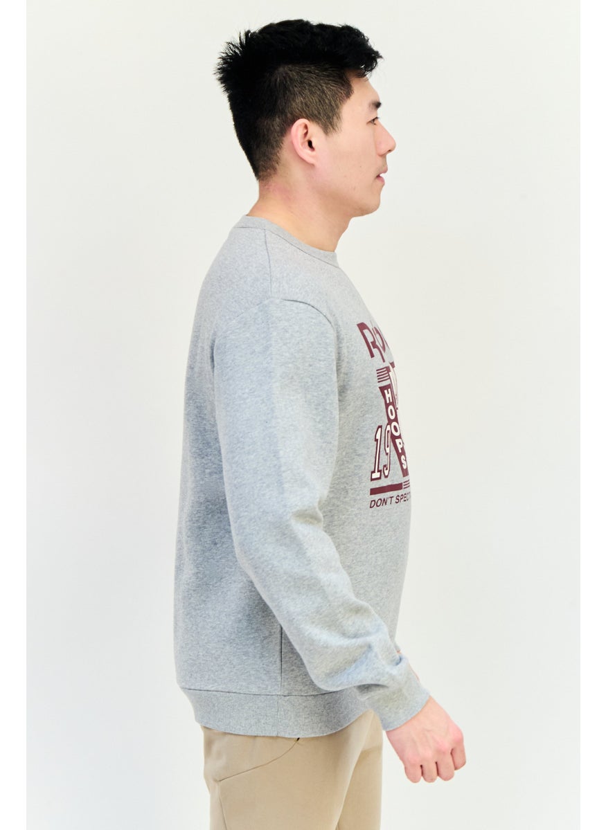 Reebok Men Sportswear Fit Long Sleeve Outdoor Sweatshirt, Grey  - Image 4