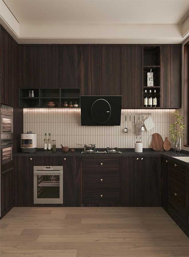 رَوَائِد ورق جدران لاصق من خشب الجوز البني الداكن – مقاوم للماء، ذاتي اللصق، مقاس 45 سم × 3 م – تصميم حبيبات الخشب الطبيعي – لتغليف الخزائن والمطابخ والدواليب - Image 2