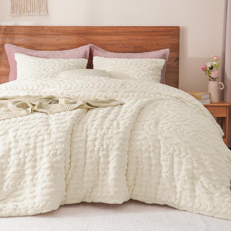 PHF 3 Piece Fluffy Sherpa Fleece King Comforter Set, Warm Fuzzy Soft Bedding for Winter, 3D Tufted Flannel Plush Shaggy Bed Set, Set includes 1 x 230cm x 265cm Comforter and 2 x 50cm x 90cm Pillowcases, Cream - Image 1