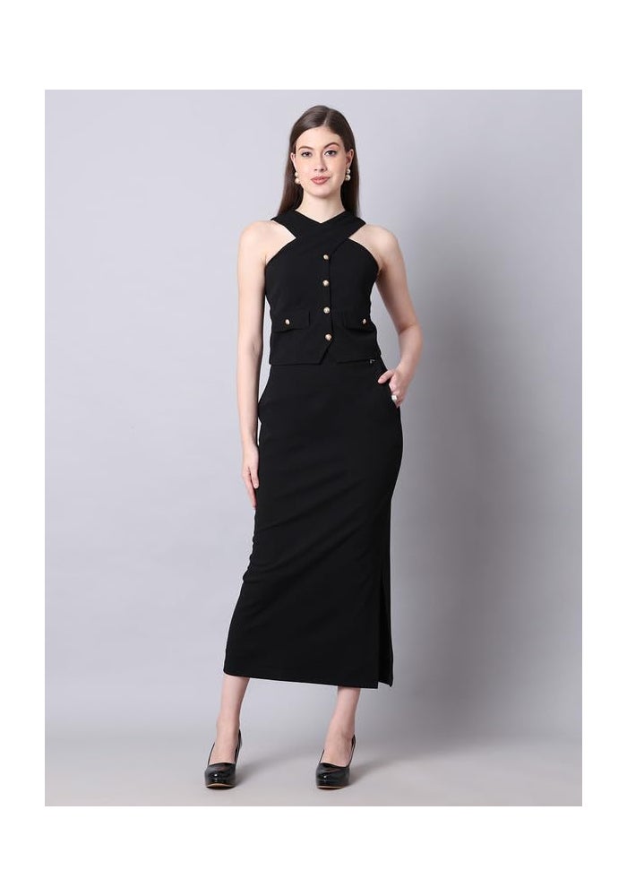 Exude طقم بلوزة هالتر سوداء وتنورة طويلة للنساء - Image 5