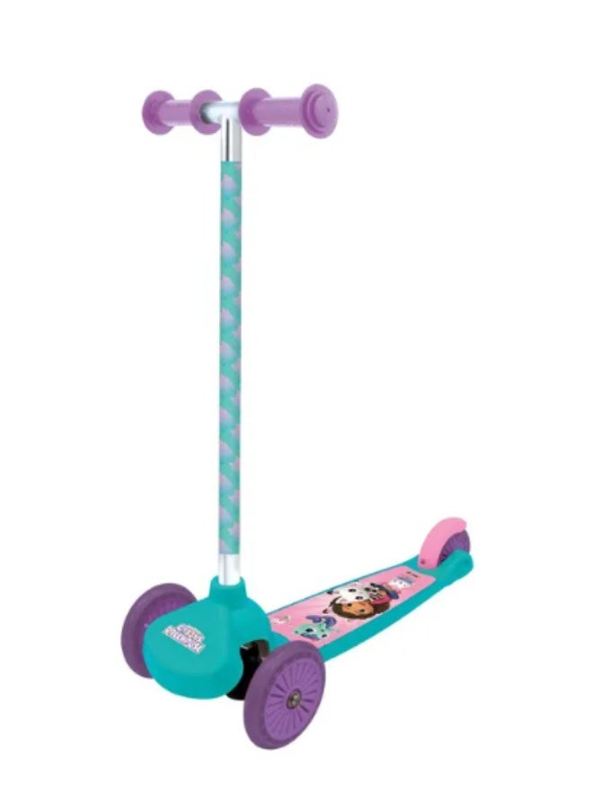 Smoby DreamWorks Gabby’s Dollhouse 3-Wheel Twist Scooter for Kids Aged 3+, Tilt-to-Turn Steering, Silent Translucent Wheels & Non-Slip Turquoise Deck, Girl Superhero Toy Vehicle Gift