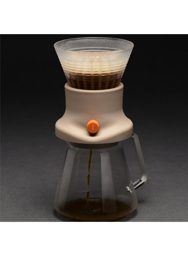 سولو أداة تحضير القهوة SOLO SPIN SOLO V2 Hybrid، من Tritan باللون البيج والأبيض، قطّارة قهوة بالتقطير مع قاعدة سيليكون للتحكم المتغير في التدفق، متوافقة مع فلاتر ورقية مقاس 185 - Image 2