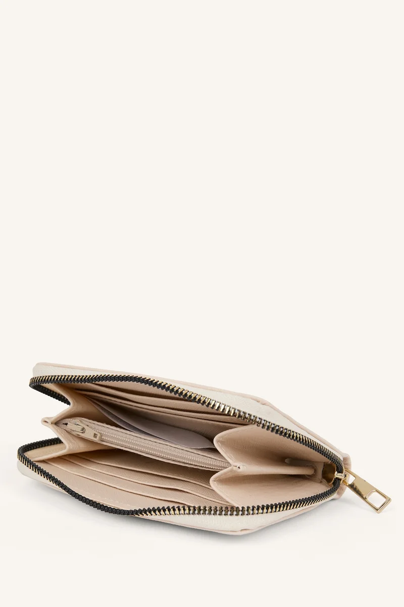 Defacto  Woman Faux Leather Wallets for Women | Best Price UAE