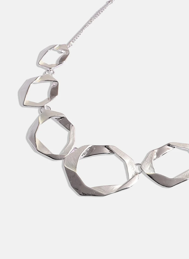 SOHI Metallic Twisted Artificial Jewellery Set