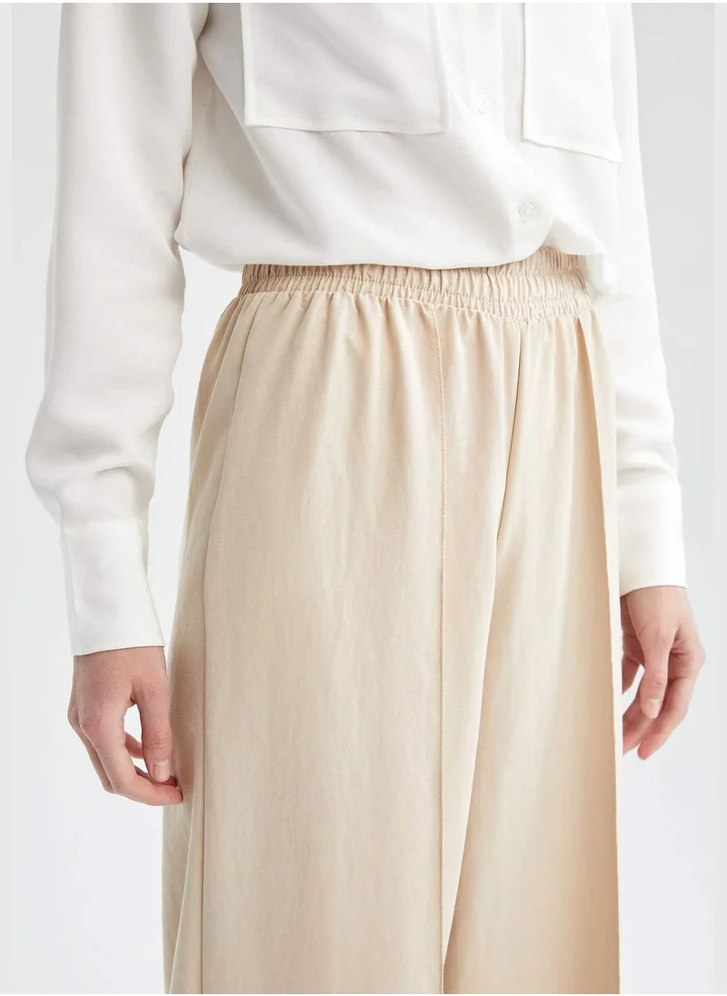 DeFacto Woman Relax Fit Woven Trousers