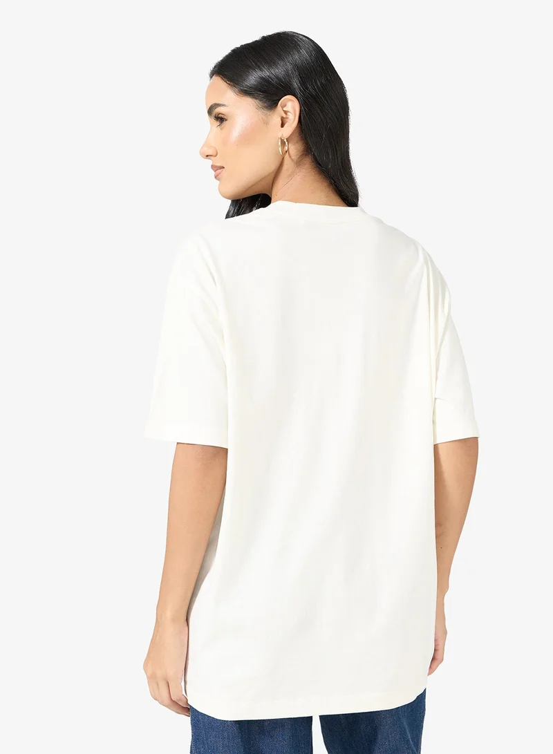 Guess  Unisex Casual Crew Neck Oversized T-Shirt  | Best Price UAE