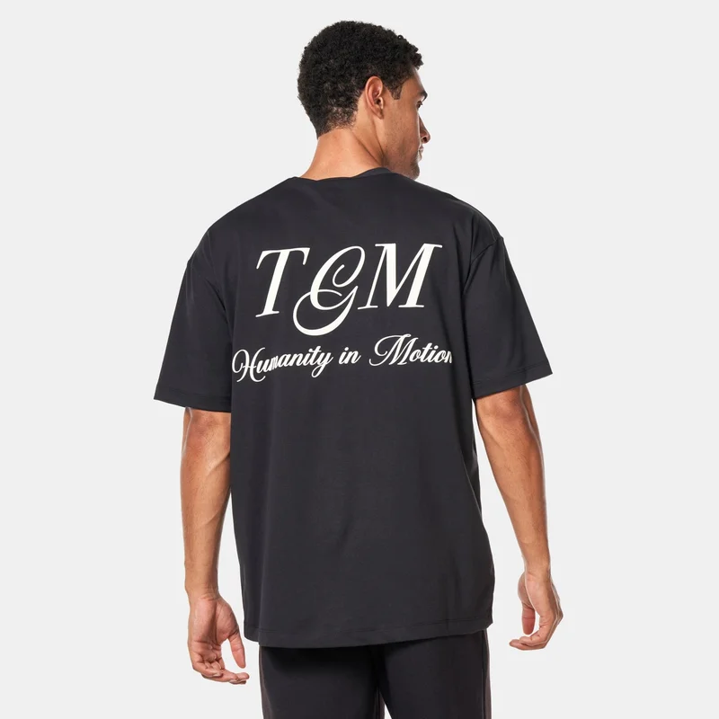 ذا جيفينج موفمنت تيشيرت برينتد