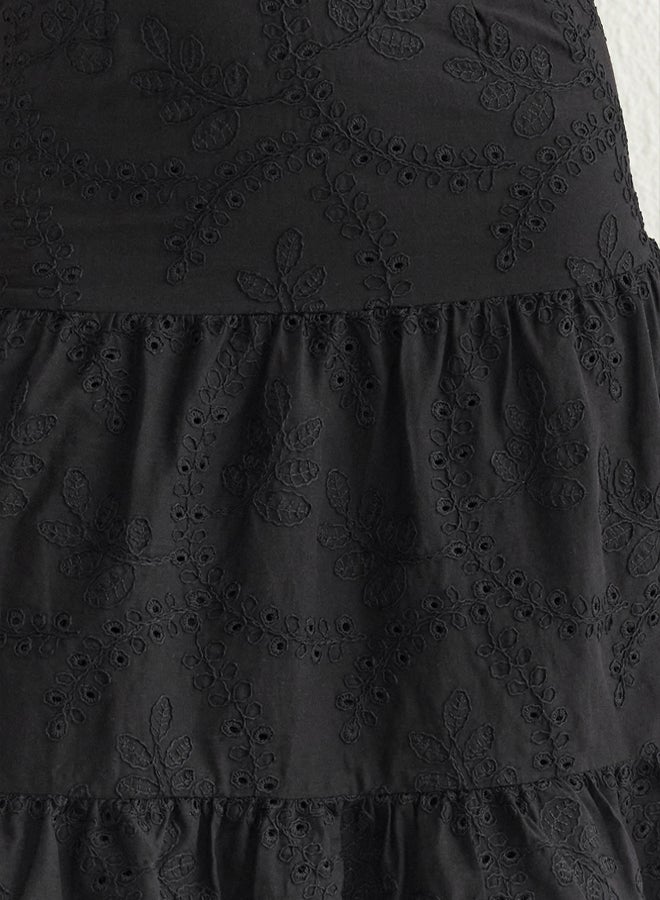 trendyol Black Waist Opening Midi Embroidered Lined Woven Dress  - Image 4