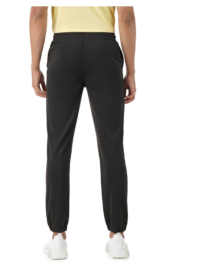 pump'd بنطلون رياضي رجالي مع حزام مطاطي وخدود - تقنية جافة مضادة للرائحة خفيفة الوزن درزات ناعمة - Image 3