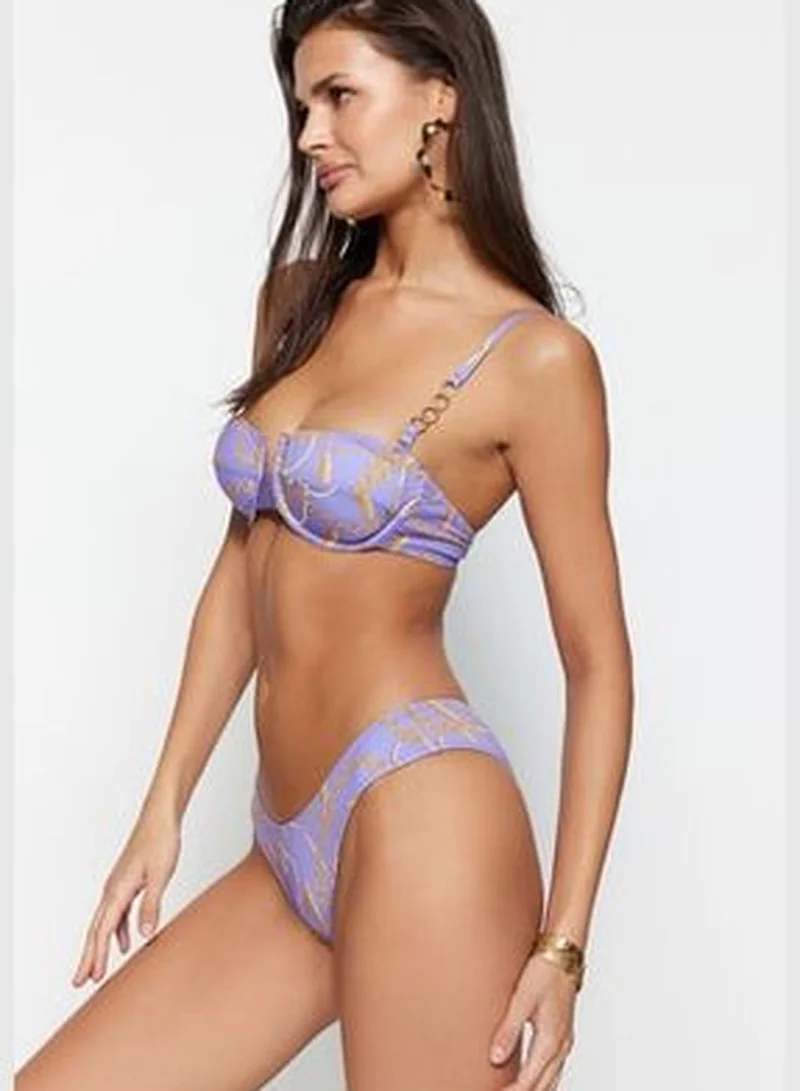 trendyol Abstract Pattern Chain Accessory High Leg Bikini Bottoms TBESS23BA00080