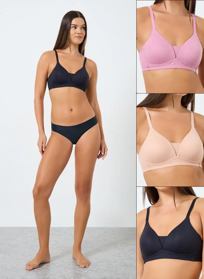 ستايلي مجموعة من 3 صدريات مضلعة بنمط تيشيرت مبطنة بلا اسلاك