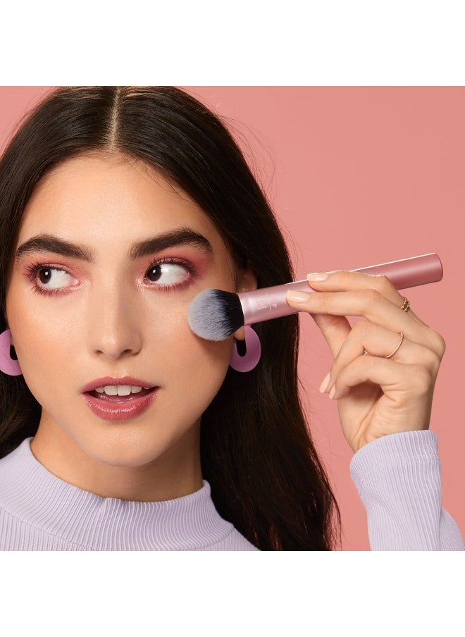 REAL TECHNIQUES Tapered Cheek Brush  - Image 3