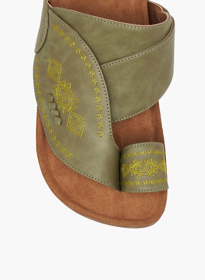 Al Waha Boys Embroidered Slip-On Arabic Sandals - Image 3