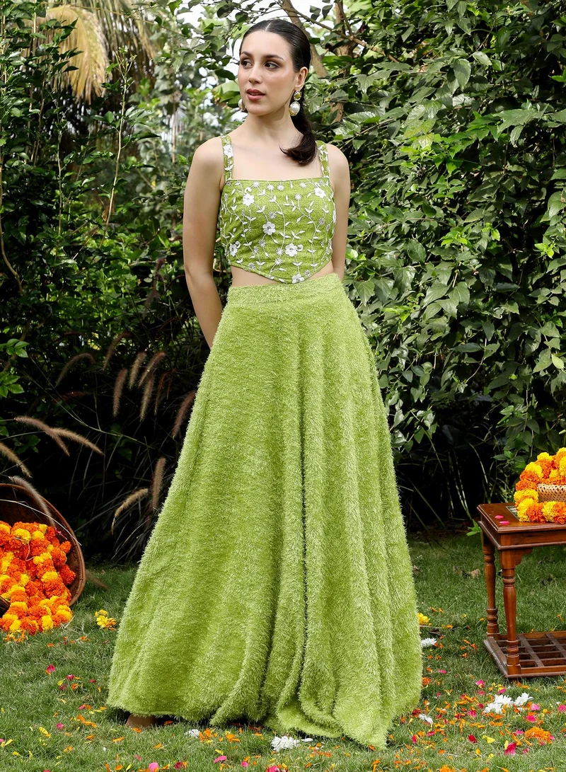 QISSA Women's Embroidered-Flora Textured Co-Ord Set For Ethnic Wear | Square Neck, Sleeveless | Floral Embroidery Woven Fabric | 2 Piece Co-Ords Designed For Evening & Party Wear | Grass Green