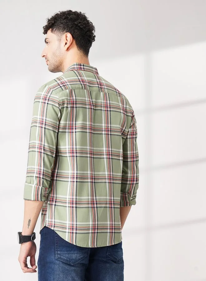The Indian Garage Co Men Regular Fit Checkered Full Sleeves Cutaway Collar Casual Shirt