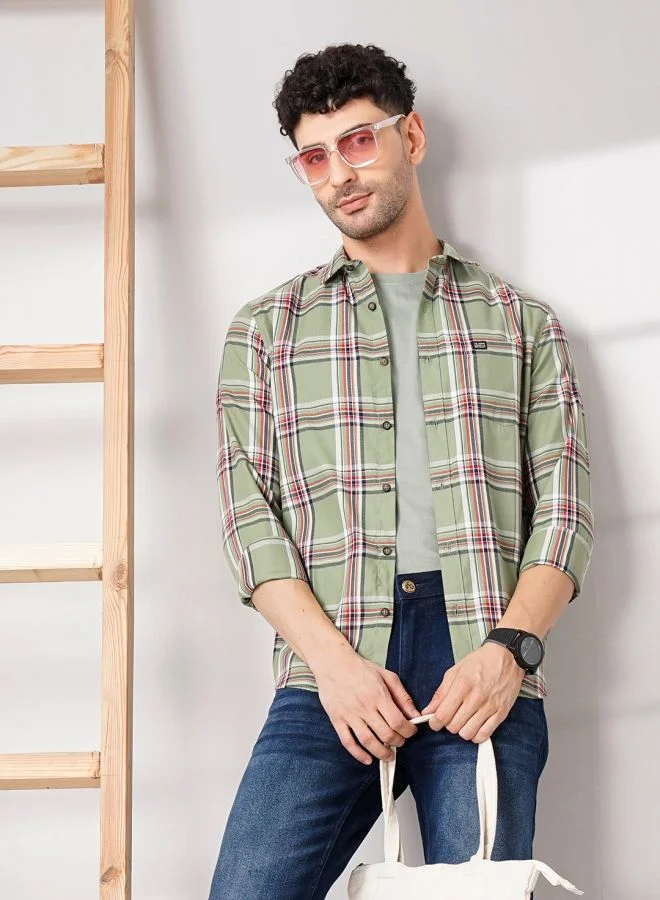 The Indian Garage Co Men Regular Fit Checkered Full Sleeves Cutaway Collar Casual Shirt