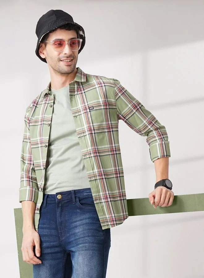 The Indian Garage Co Men Regular Fit Checkered Full Sleeves Cutaway Collar Casual Shirt
