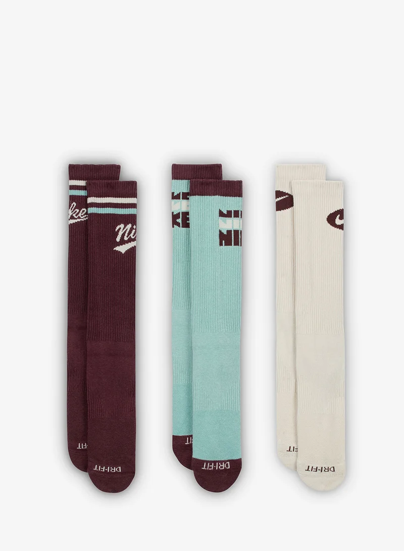 Nike 3 Pack Everyday Plus Crew Lifestyle Socks