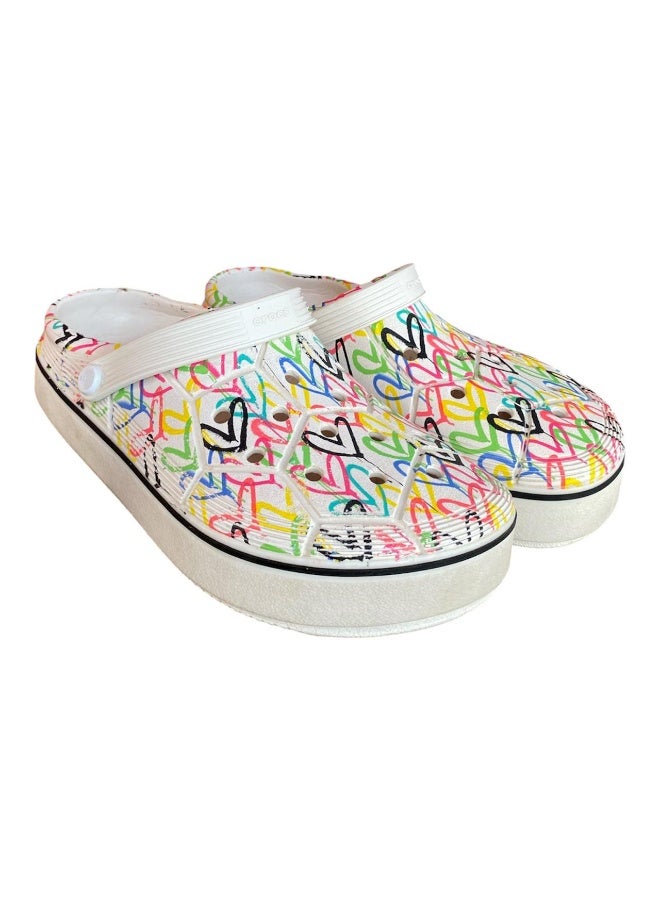 Crocs are comfortable - Image 4