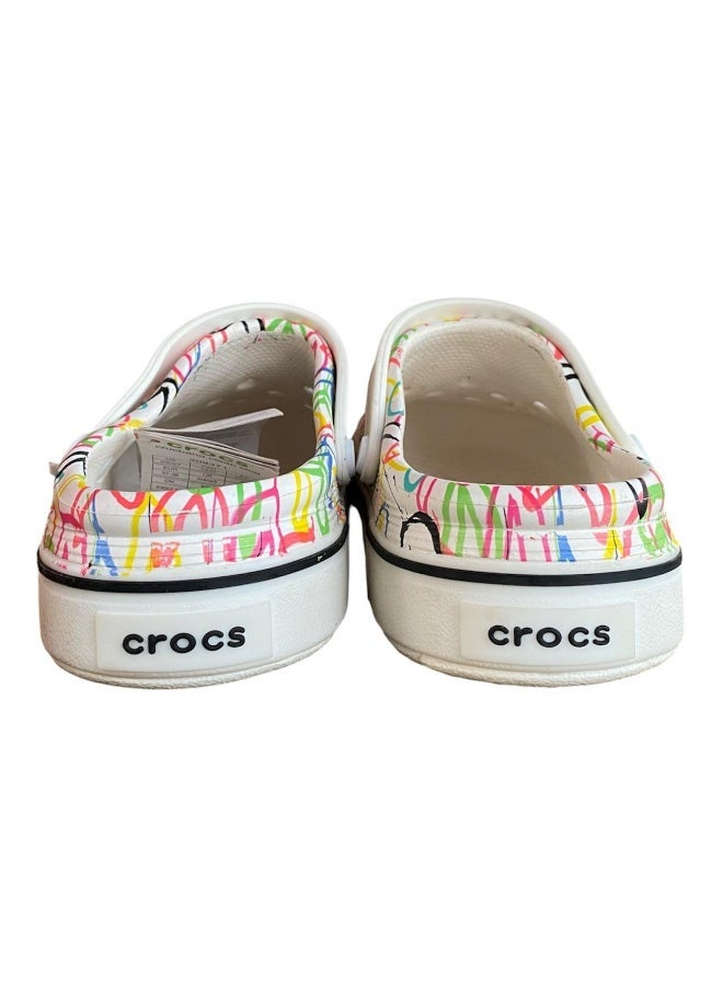 Crocs are comfortable - Image 2