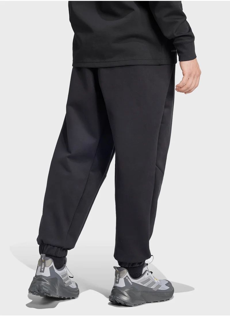اديداس National Geographic Sweatpants