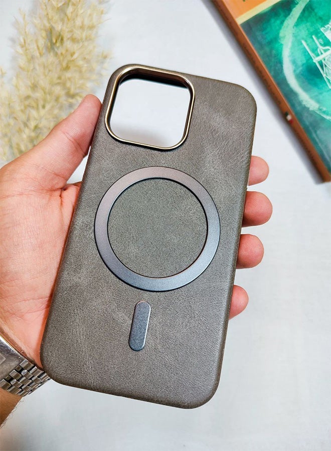 جراب جلد متوافق مع هاتف ايفون 13 برو، يدعم الشحن اللاسلكي ماج سيف، غطاء مقاوم للصدمات، مصنوع من الجلد الفاخر يكتسب مظهرًا طبيعيًا بمرور الوقت، واقي الكاميرا المرتفع يحمي مجموعة العدسات، مع بطانة داخلية، لهاتف ايفون 13 برو - رمادى - Image 3