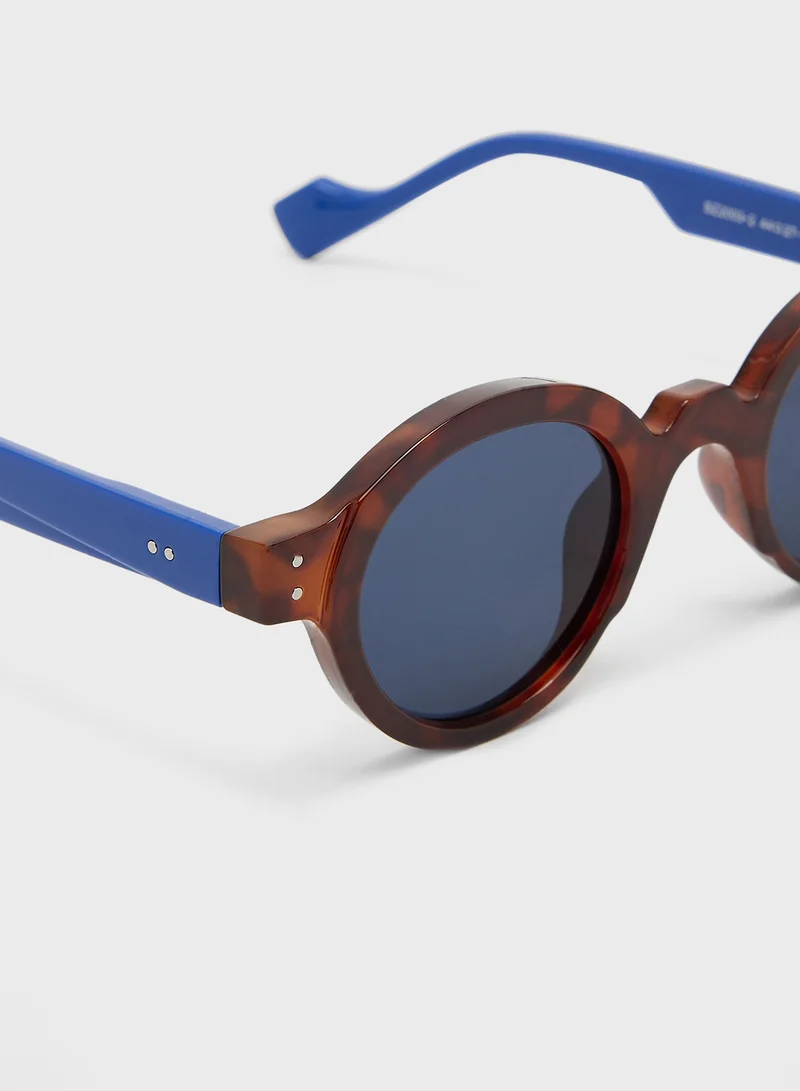 Seventy Five Casual Round Sunglasses