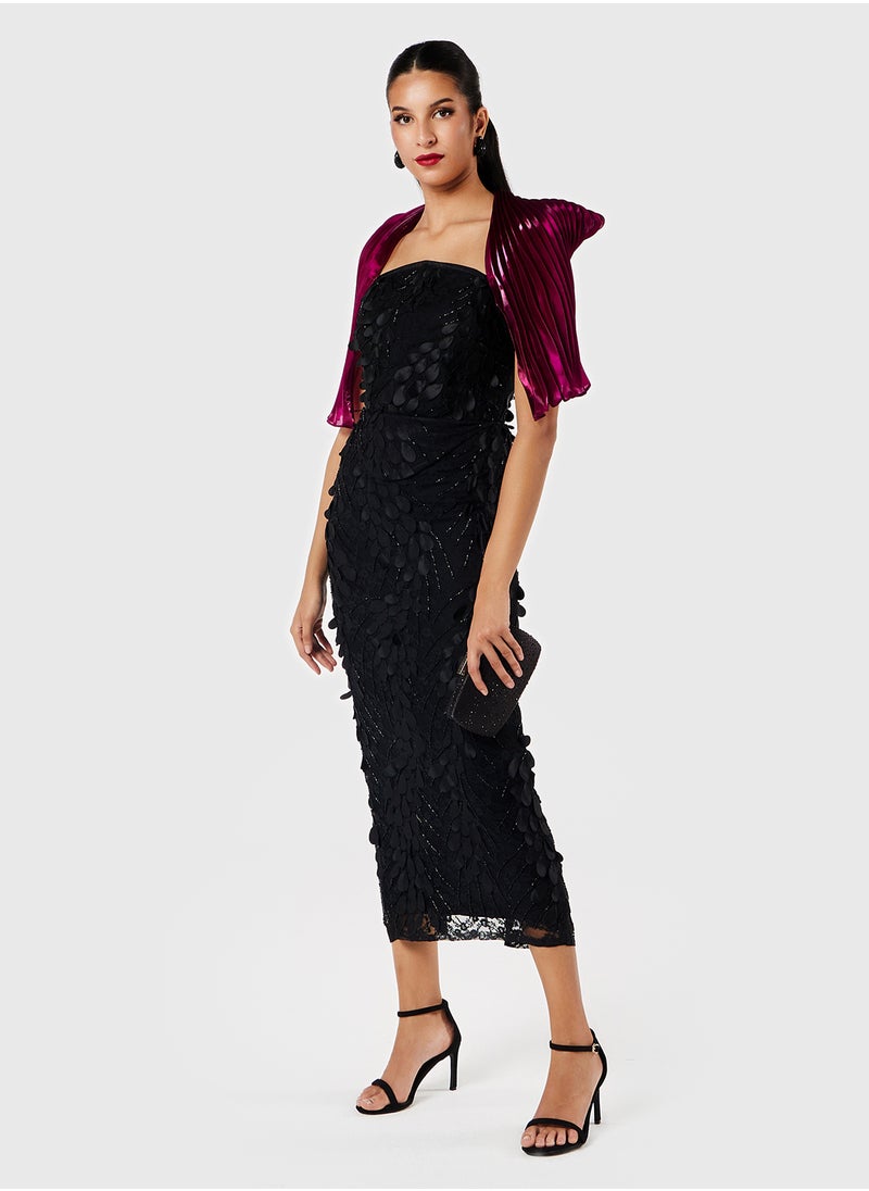 Threadz by Ajooni - Contrast Sleeve Applique Skirt Dress - Image 1