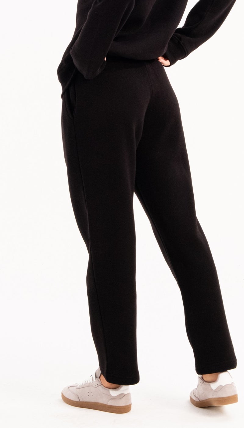 Justever Relaxed Fit Brushed Fleece Lined Black Women's Sweatpants - Echo  - Image 1